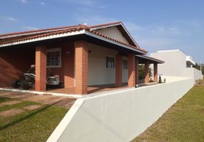Foto 1 de Casa com 3 Quartos à venda, 150m² em Centro, Pardinho