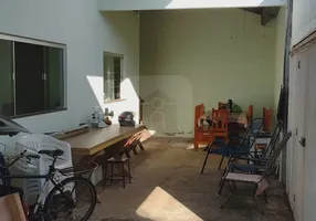 Foto 1 de Casa com 2 Quartos à venda, 130m² em Jardim Botânico, Uberlândia