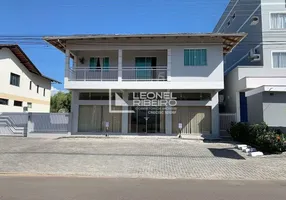 Foto 1 de Casa com 3 Quartos à venda, 265m² em Das Capitais, Timbó