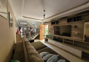 Foto 1 de Sobrado com 3 Quartos à venda, 170m² em Jardim Santa Barbara, Guarulhos
