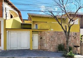 Foto 1 de Casa com 3 Quartos à venda, 186m² em Jardim Centenario, Poços de Caldas