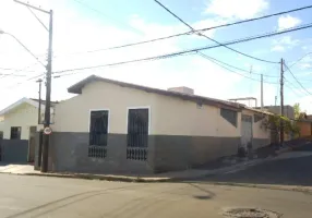 Foto 1 de Casa com 2 Quartos à venda, 157m² em Vila Nery, São Carlos