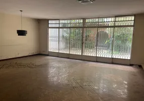 Foto 1 de Casa com 4 Quartos à venda, 295m² em Vila Nova Conceição, São Paulo