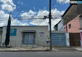 Foto 1 de Casa com 4 Quartos à venda, 450m² em Setor Coimbra, Goiânia