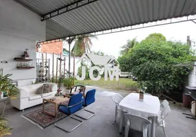 Foto 1 de Casa com 2 Quartos à venda, 58m² em Senador Camará, Rio de Janeiro