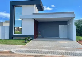 Foto 1 de Casa de Condomínio com 3 Quartos à venda, 220m² em Bela Vista, Mossoró