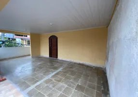 Foto 1 de Casa com 3 Quartos para alugar, 150m² em Mantiquira, Duque de Caxias