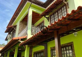 Foto 1 de Casa com 3 Quartos à venda, 195m² em Senador Vasconcelos, Rio de Janeiro
