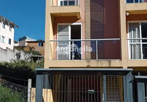 Foto 1 de Sobrado com 2 Quartos à venda, 73m² em Esplanada, Caxias do Sul