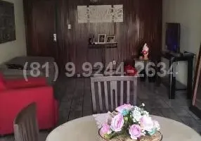 Foto 1 de Apartamento com 3 Quartos à venda, 136m² em Espinheiro, Recife