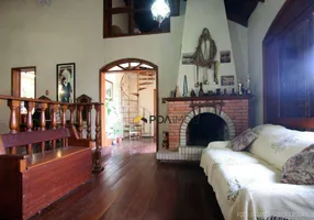 Foto 1 de Casa com 4 Quartos à venda, 359m² em Vila Ipiranga, Porto Alegre