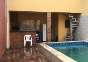 Foto 1 de Casa com 2 Quartos à venda, 125m² em Balneario América, Mongaguá