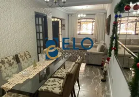 Foto 1 de Sobrado com 3 Quartos à venda, 200m² em Boqueirão, Santos