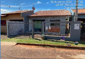 Foto 1 de Casa com 2 Quartos à venda, 66m² em Centro, Francisco Alves