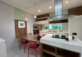 Foto 1 de Casa de Condomínio com 4 Quartos para alugar, 310m² em Cararu, Eusébio