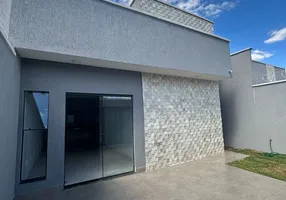 Foto 1 de Casa com 3 Quartos à venda, 71m² em Setor Goiânia 2, Goiânia
