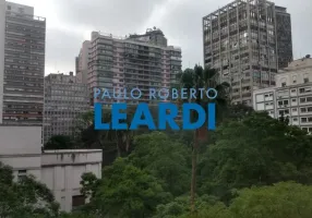 Imóveis com jardim à venda na Rua Doutor Bráulio Gomes - Centro, São ...