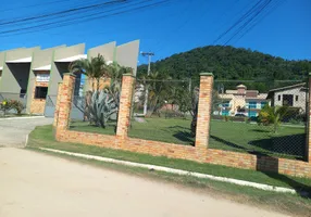 Foto 1 de Lote/Terreno à venda, 200m² em Pinhão, Tanguá