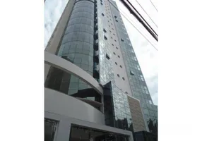 Foto 1 de Apartamento com 3 Quartos à venda, 137m² em Zona 07, Maringá