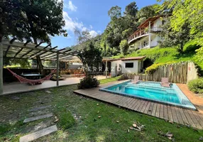 Foto 1 de Casa com 5 Quartos para alugar, 350m² em Parque do Imbuí, Teresópolis
