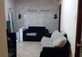 Foto 1 de Casa com 2 Quartos à venda, 80m² em São Marcos, Salvador