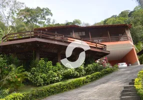 Foto 1 de Casa de Condomínio com 5 Quartos para venda ou aluguel, 380m² em Itaipu, Niterói