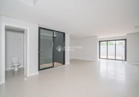 Foto 1 de Casa com 3 Quartos à venda, 150m² em Igara, Canoas