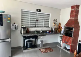 Foto 1 de Casa com 3 Quartos à venda, 180m² em Vila Nova, Cubatão
