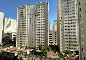 Foto 1 de Apartamento com 2 Quartos para alugar, 44m² em Piqueri, São Paulo