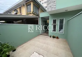 Foto 1 de Casa com 2 Quartos à venda, 185m² em Vila Belmiro, Santos