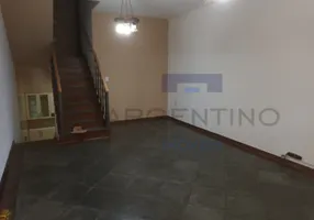 Foto 1 de Sobrado com 3 Quartos para venda ou aluguel, 168m² em Vila Vitória, Mogi das Cruzes