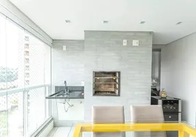 Foto 1 de Apartamento com 3 Quartos à venda, 130m² em Vila Anastácio, São Paulo