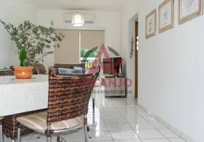 Foto 1 de Apartamento com 2 Quartos à venda, 74m² em Umuarama, Ubatuba