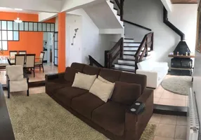 Foto 1 de Casa com 3 Quartos à venda, 151m² em Cinquentenário, Caxias do Sul
