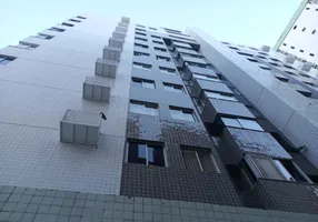 Foto 1 de Apartamento com 3 Quartos à venda, 82m² em Boa Viagem, Recife