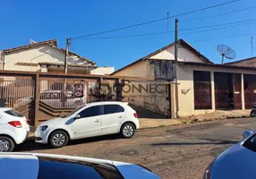 Foto 1 de Casa com 7 Quartos à venda, 880m² em Vila Cardia, Bauru