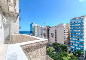 Foto 1 de Apartamento com 3 Quartos à venda, 135m² em Copacabana, Rio de Janeiro