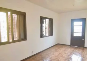 Foto 1 de Casa com 2 Quartos à venda, 79m² em Nossa Senhora das Graças, Canoas