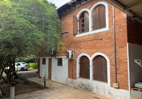 Foto 1 de Casa com 4 Quartos à venda, 318m² em Vila Nova Valinhos, Valinhos