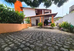 Foto 1 de Casa com 4 Quartos à venda, 312m² em Barro Duro, Maceió