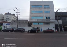 Foto 1 de Prédio Comercial para alugar, 1300m² em Bom Jesus, São José dos Pinhais