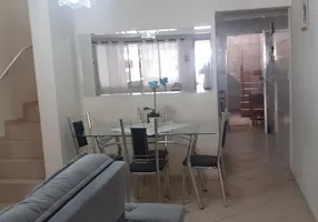 Foto 1 de Sobrado com 2 Quartos à venda, 100m² em Vila Santa Virginia, São Paulo