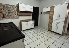 Foto 1 de Casa com 3 Quartos para alugar, 100m² em Piatã, Salvador