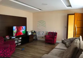 Foto 1 de Casa com 4 Quartos à venda, 145m² em Jardim América, Taboão da Serra