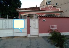 Foto 1 de Casa com 2 Quartos à venda, 100m² em Bento Ribeiro, Rio de Janeiro