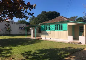 Foto 1 de Casa com 2 Quartos à venda, 3956m² em Guaiuba, Imbituba