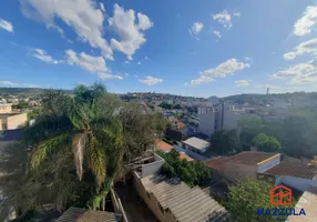 Foto 1 de Apartamento com 2 Quartos à venda, 49m² em Medianeira, Porto Alegre