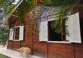 Foto 1 de Fazenda/Sítio com 2 Quartos à venda, 290m² em Chacaras Embu Colonial, Embu das Artes