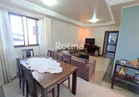 Foto 1 de Apartamento com 3 Quartos à venda, 122m² em Santa Rosa, Uberlândia