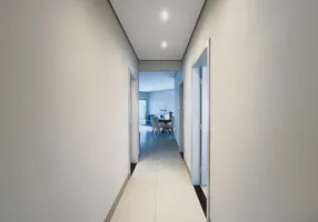 Foto 1 de Casa com 3 Quartos à venda, 220m² em Jardim Colina, Uberlândia